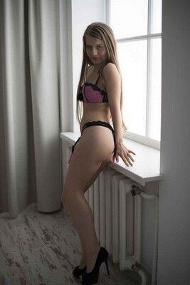 Алина город Павловск