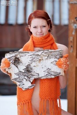 Нюша город Озеры
